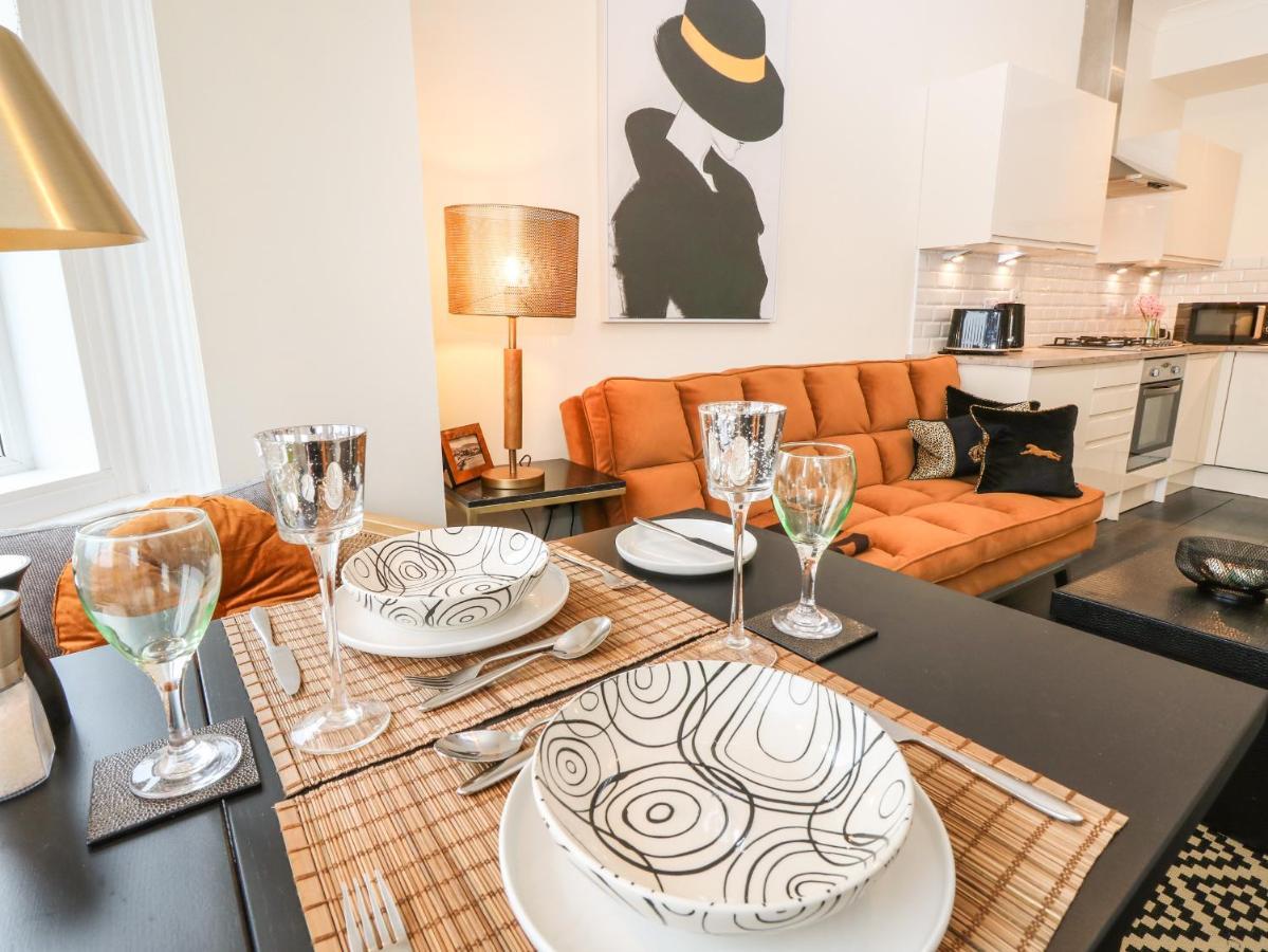No 5 Cliffview Apartment Ventnor Bagian luar foto