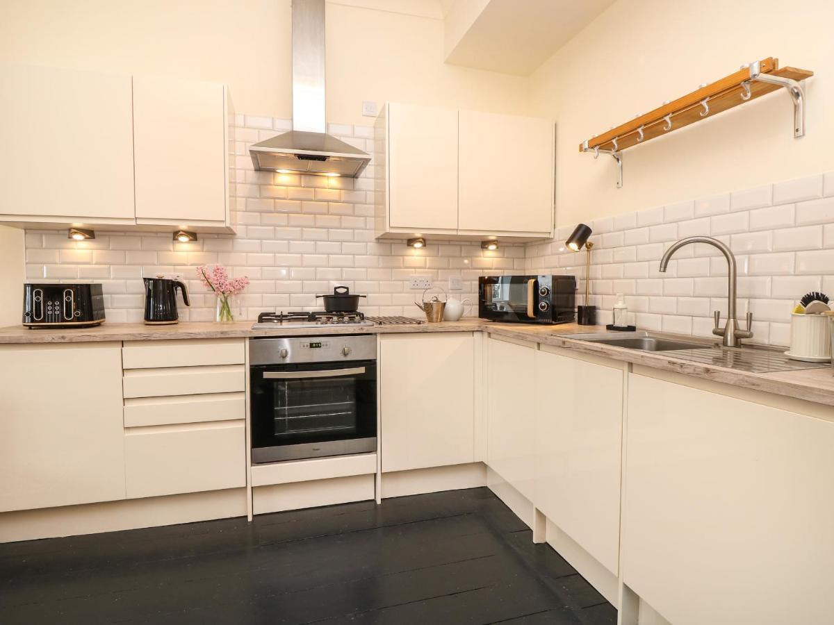 No 5 Cliffview Apartment Ventnor Bagian luar foto